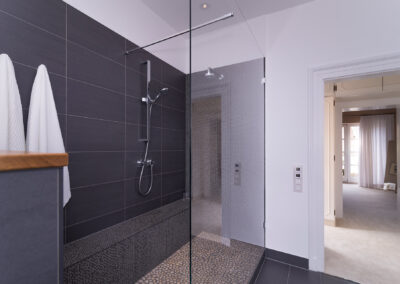 referenz modernes badezimmer 09