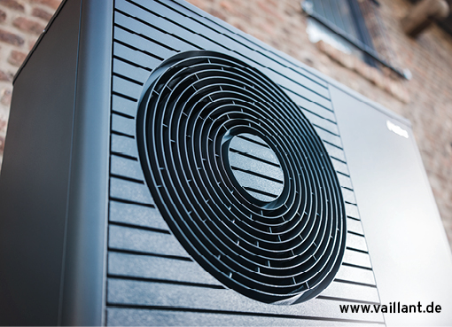 Nahaufnahme AroTHERM Plus Gerät