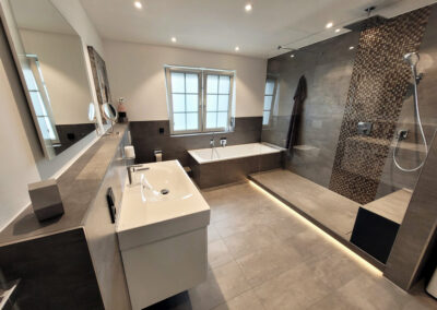 referenz modernes badezimmer 14