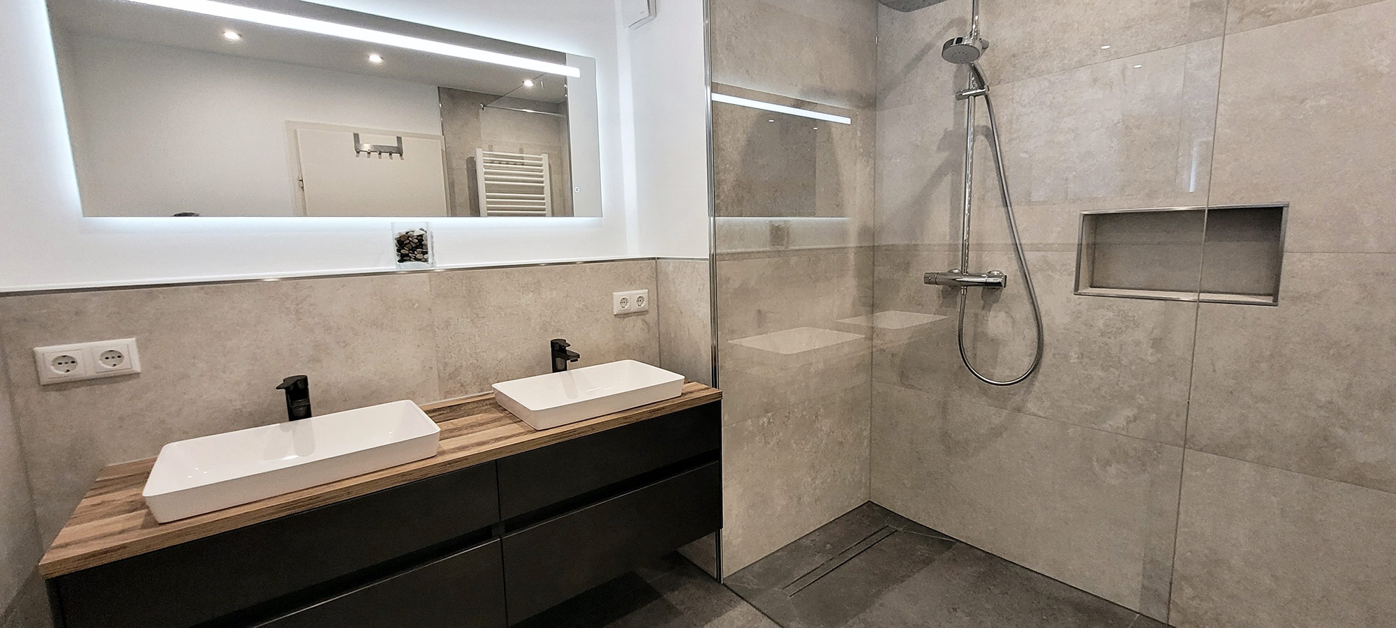 referenz modernes badezimmer 19